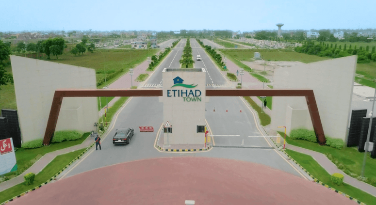 Smart Town Houses in Etihad Town Phase 1